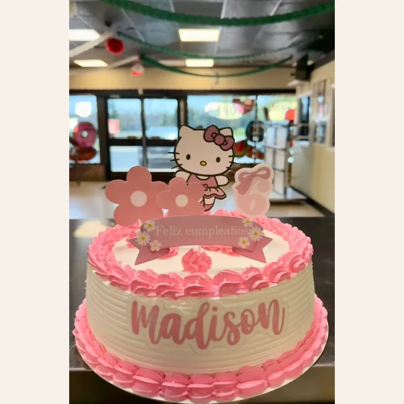 Hello Kitty Cake